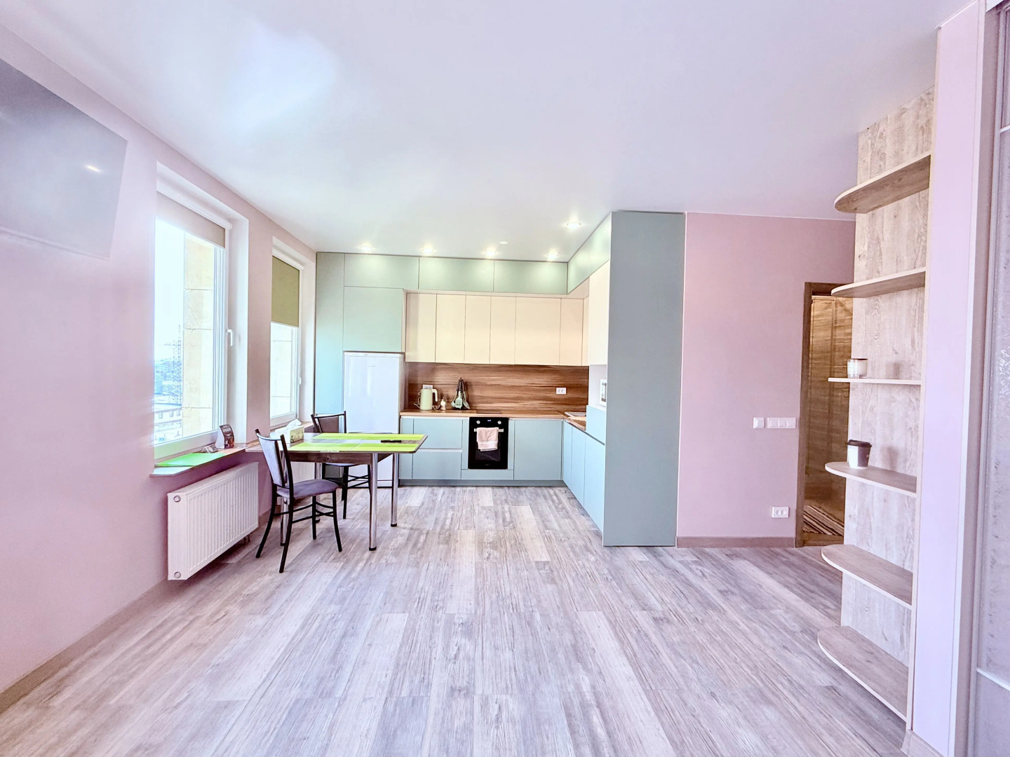 Апартаменты Студия с 4мя Спальными в Европейском Квартале