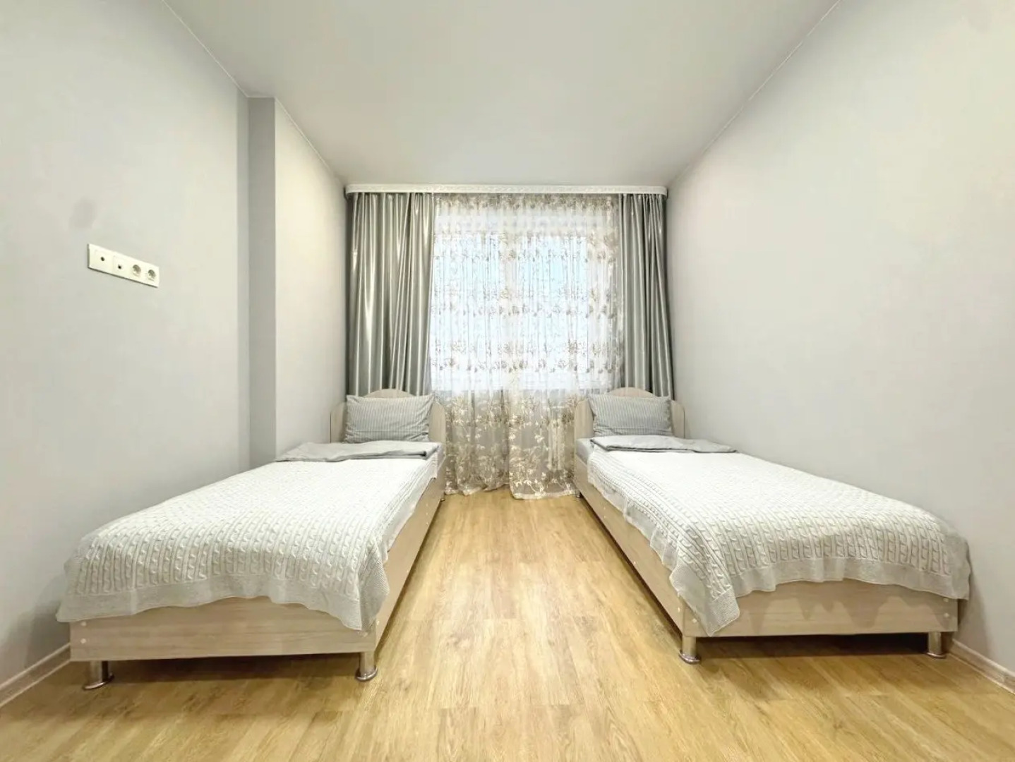 Квартира трехкомнатная на Притомском рядом с Кадетским училищем