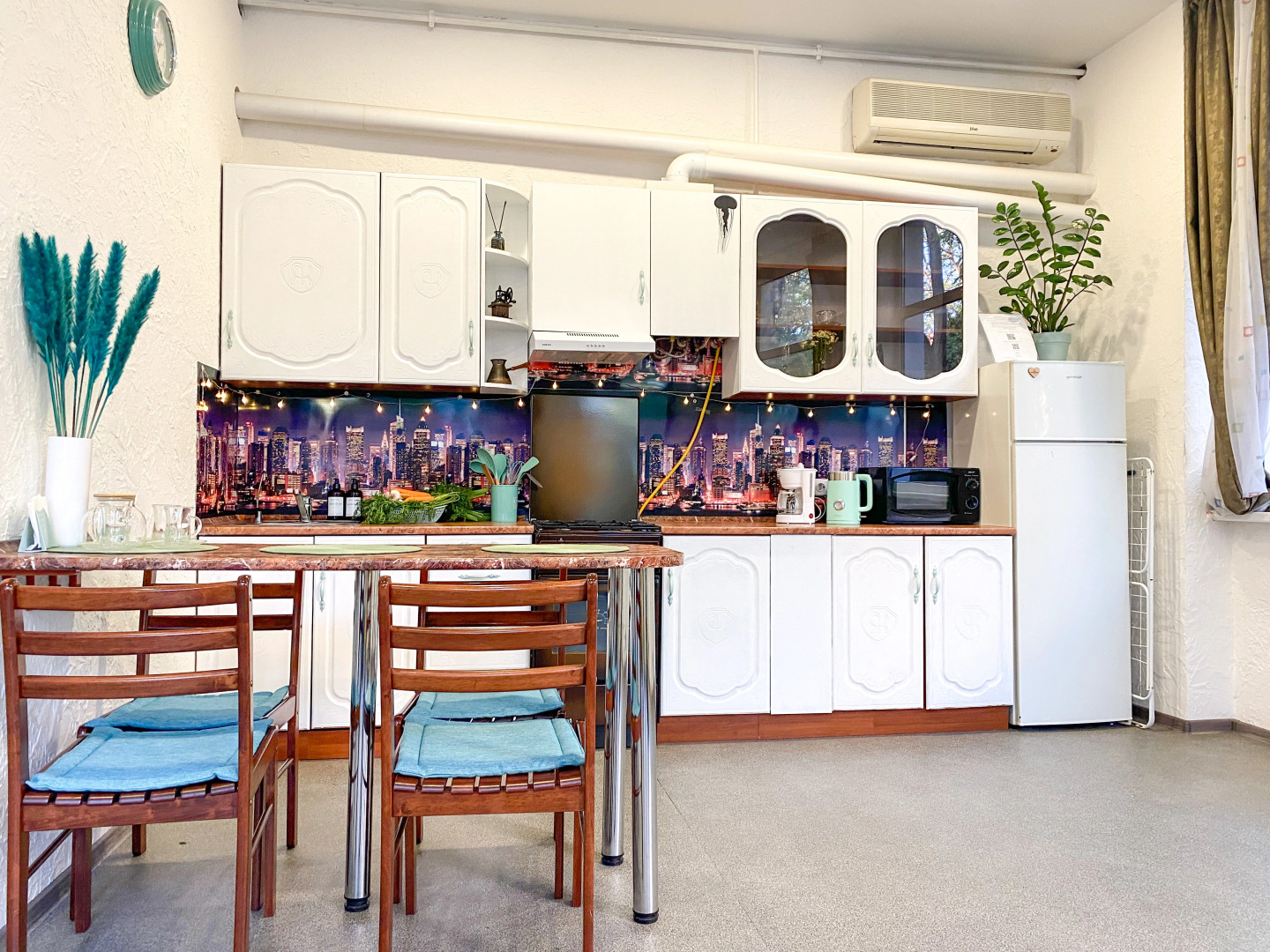 Апартаменты Счастье Жить в центре Севастополя