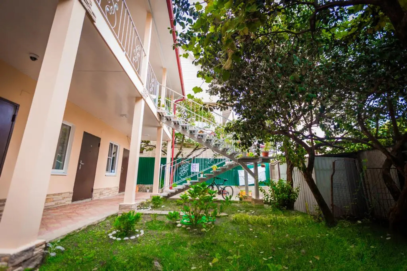 Гостевой Дом on Kramskoy Street