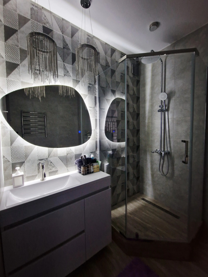 Апартаменты двухкомнатные  в новостройке