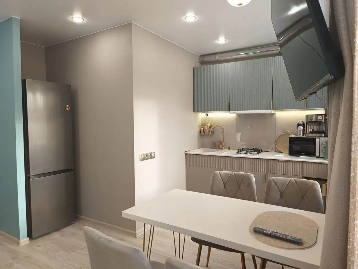 Квартира уютная двухкомнатная в центре города