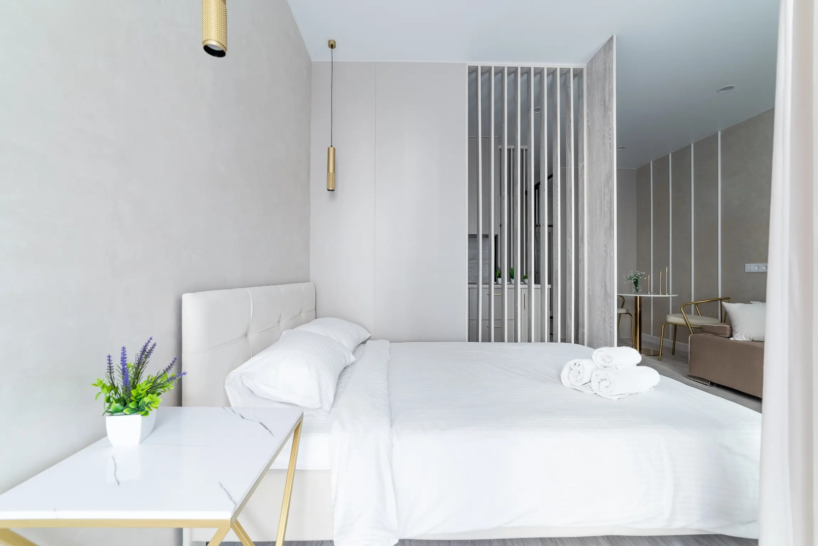 Апартаменты BelaTravel по адресу Игоря Лученка, д.25