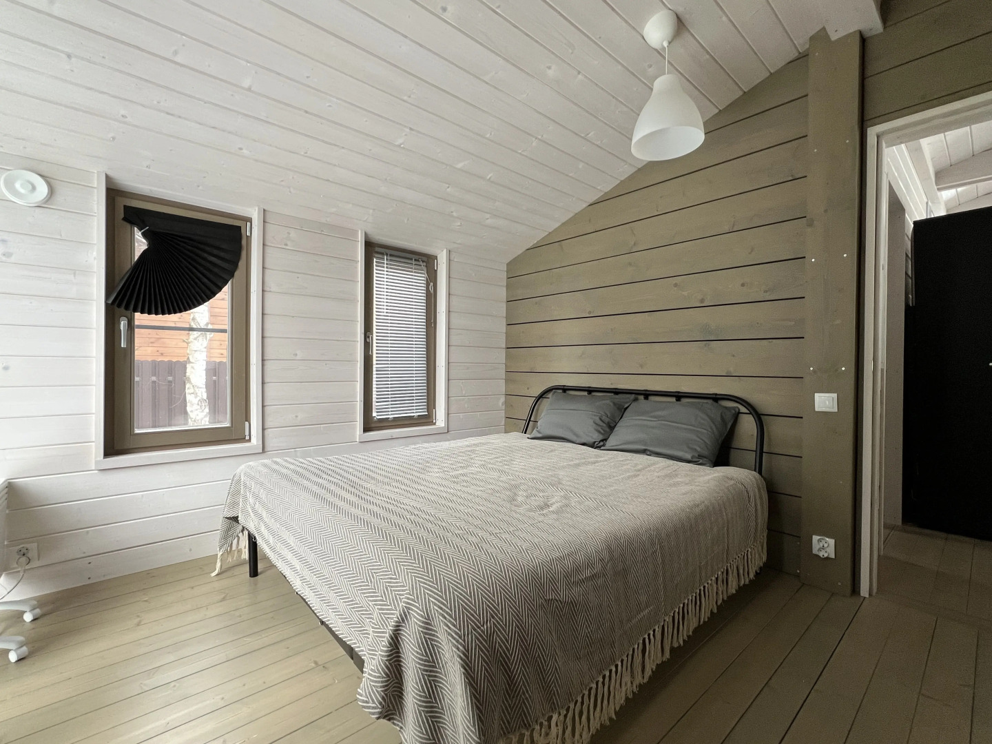 Частный дом Дом в лесу