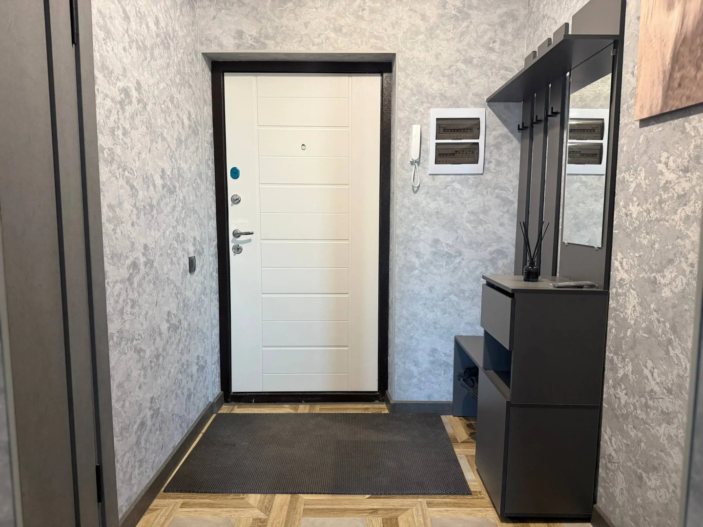 Квартира Уютная 1-комнатная на Междуречье