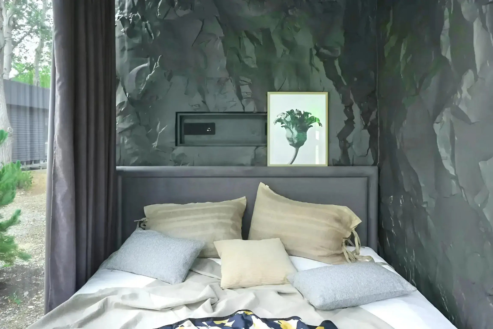 Частный Дом на Берегу Реки с Авторским Дизайном