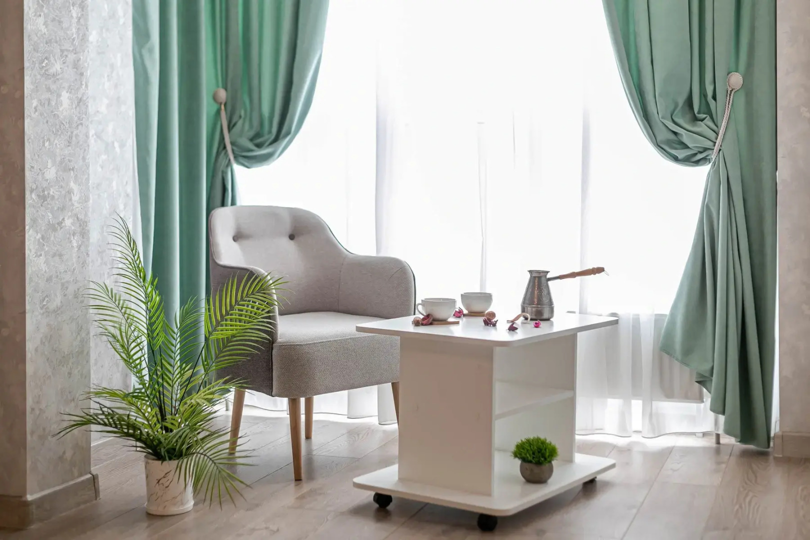 Апартаменты Двухкомнатная квартира у парка