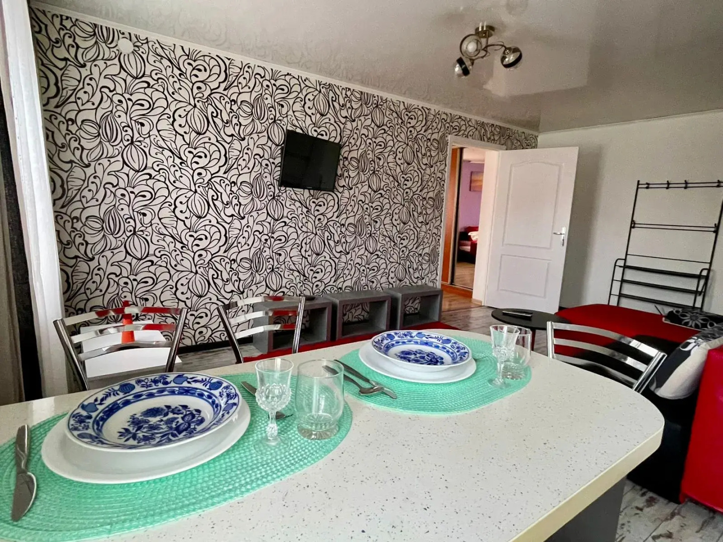 Квартира Цвета мак