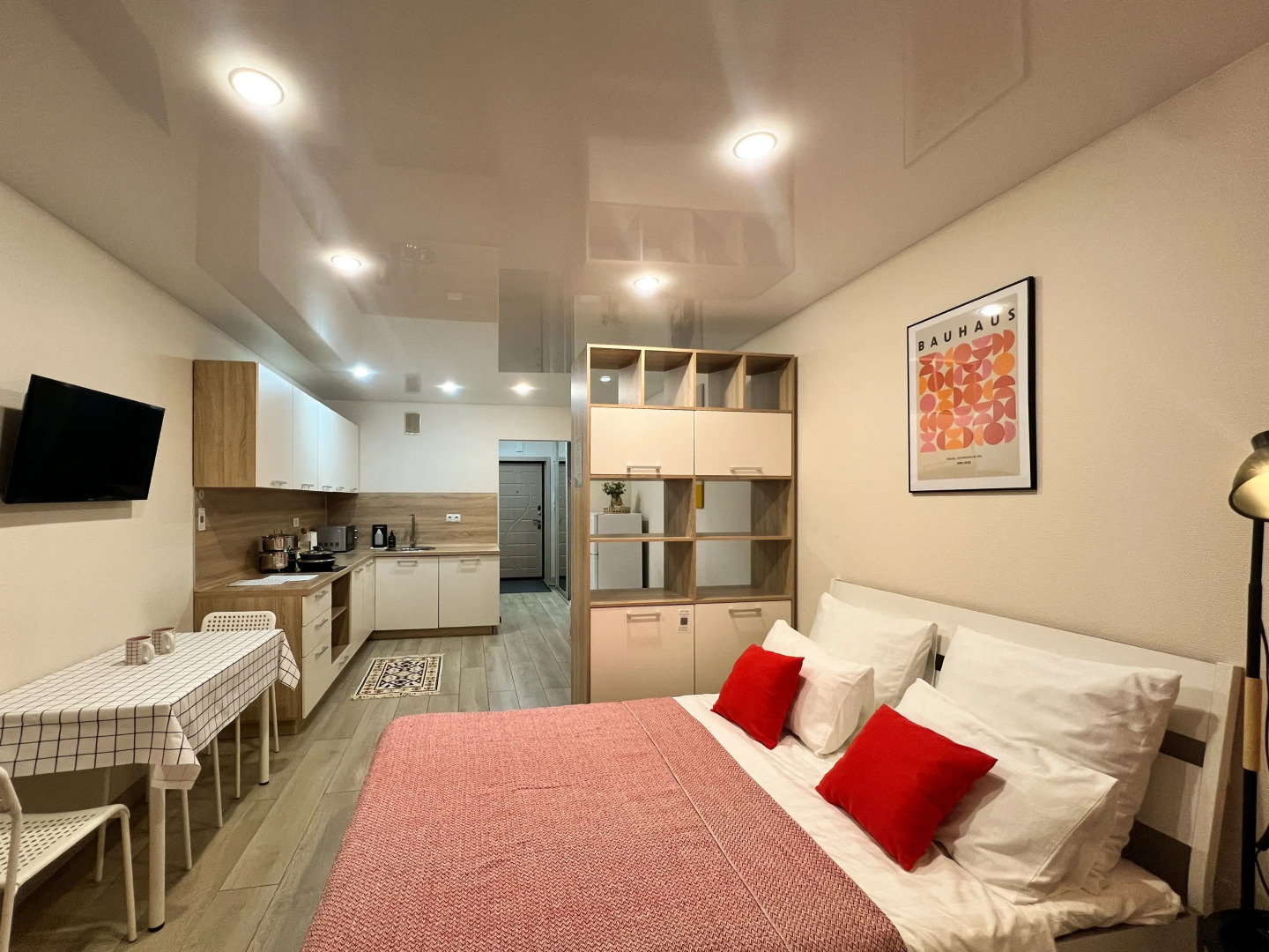 Апартаменты Вгости33 Фейгина 22 – 13 этаж