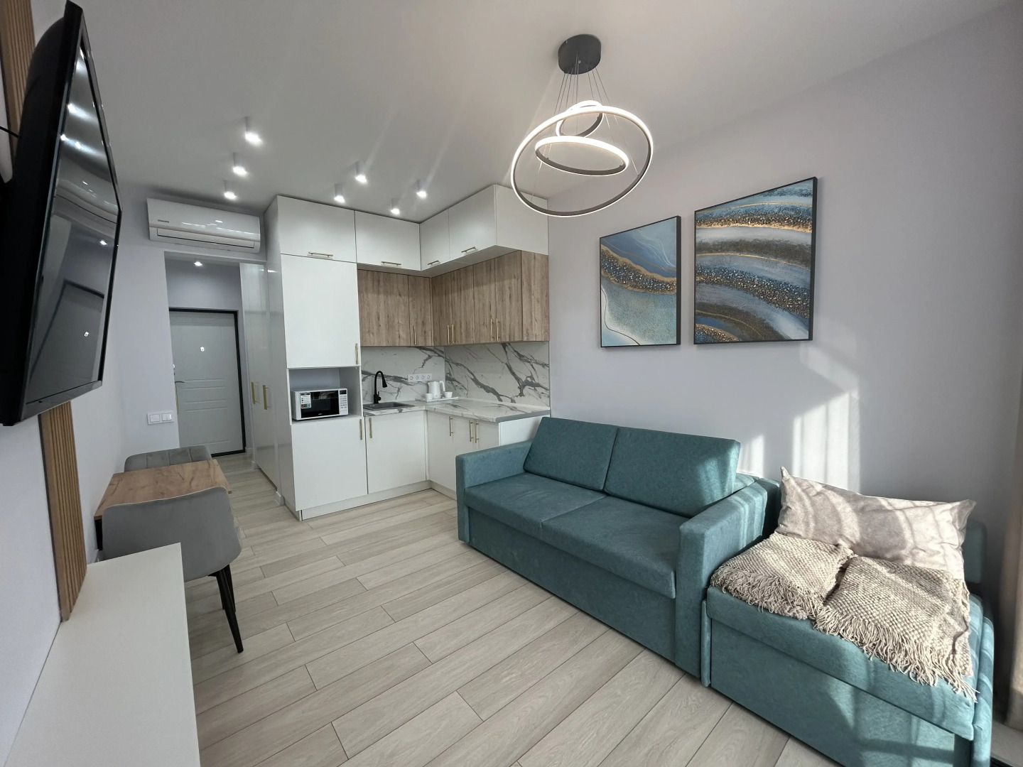 Апарт-отель РентаСфера Аше Платинум