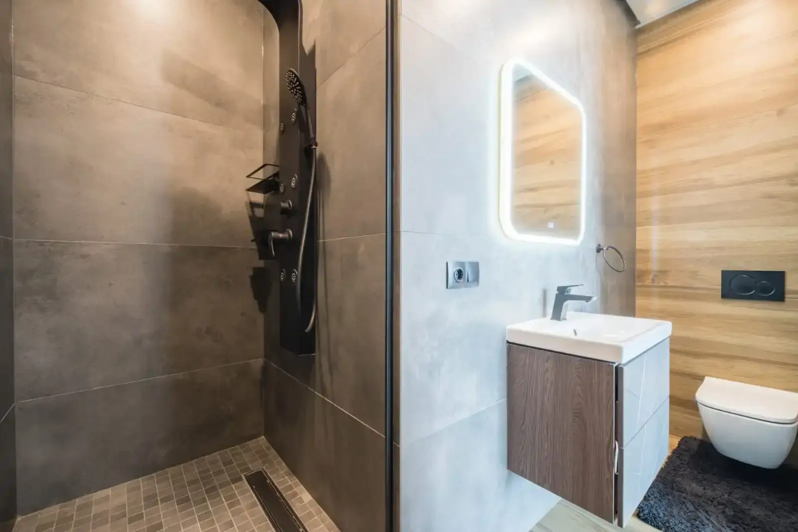 Апартаменты 179 м в Стиле Loft в Центре Казани