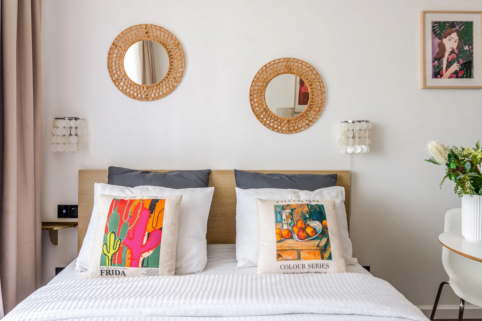 Апартаменты F-Apart с видом на башню Лахта Центр