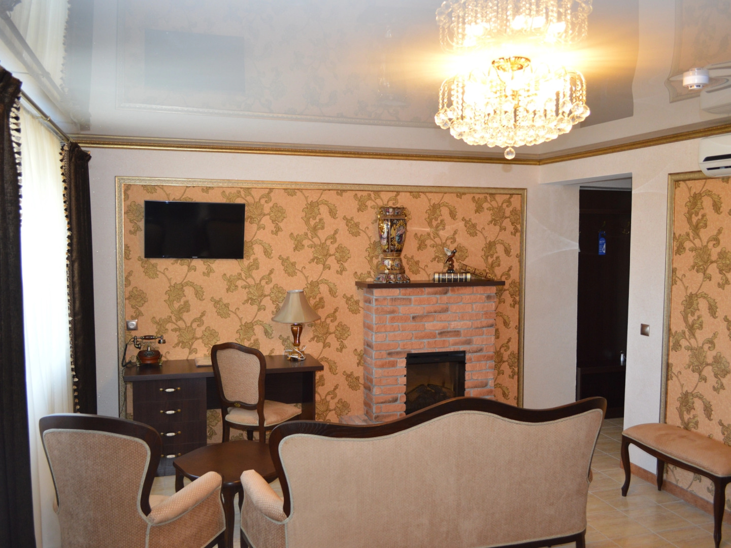 Отель Ветразь