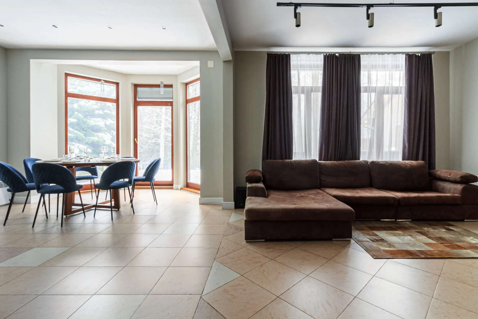 Вилла Коттедж 250 м2 на Участке 20 Соток