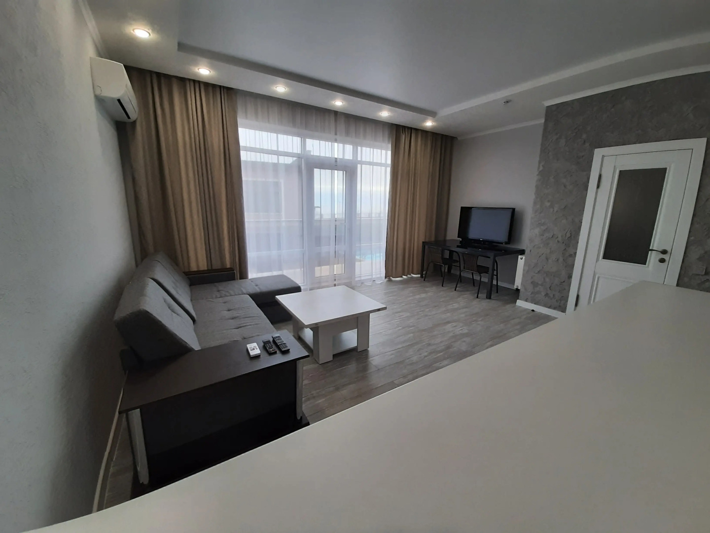 Апартаменты Кристалл И