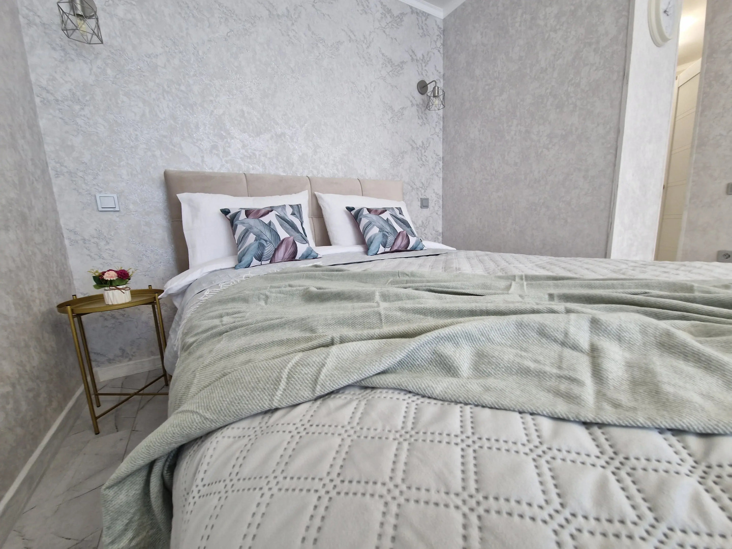 Квартира на Театральной улице Центральный Сквер