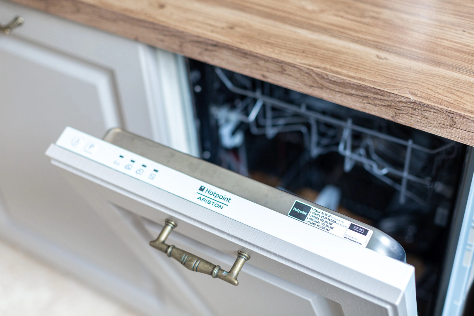 Квартира комфортная 3-х комнатная с видом на море в ЖК "Посейдон"