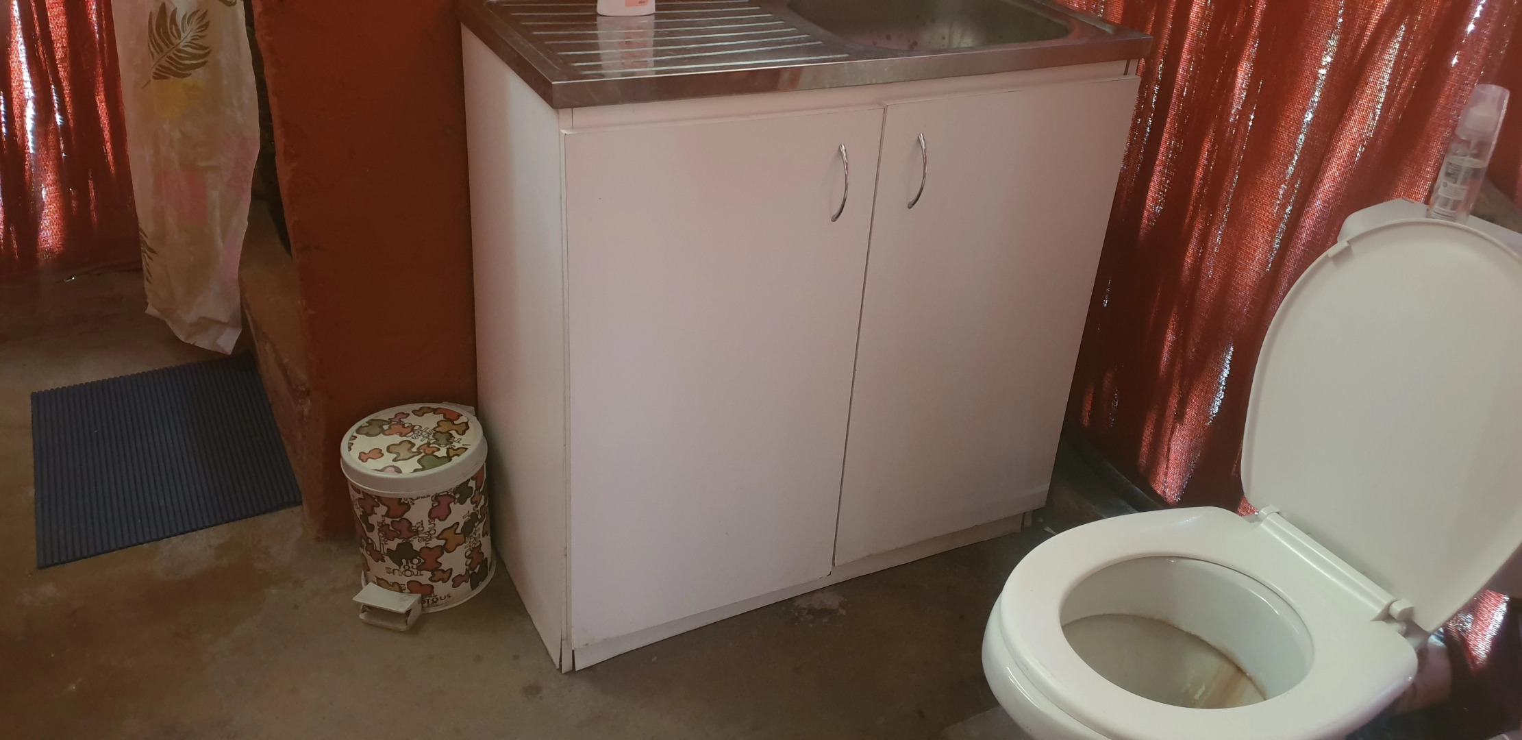 Отель Paradise Rest Camp