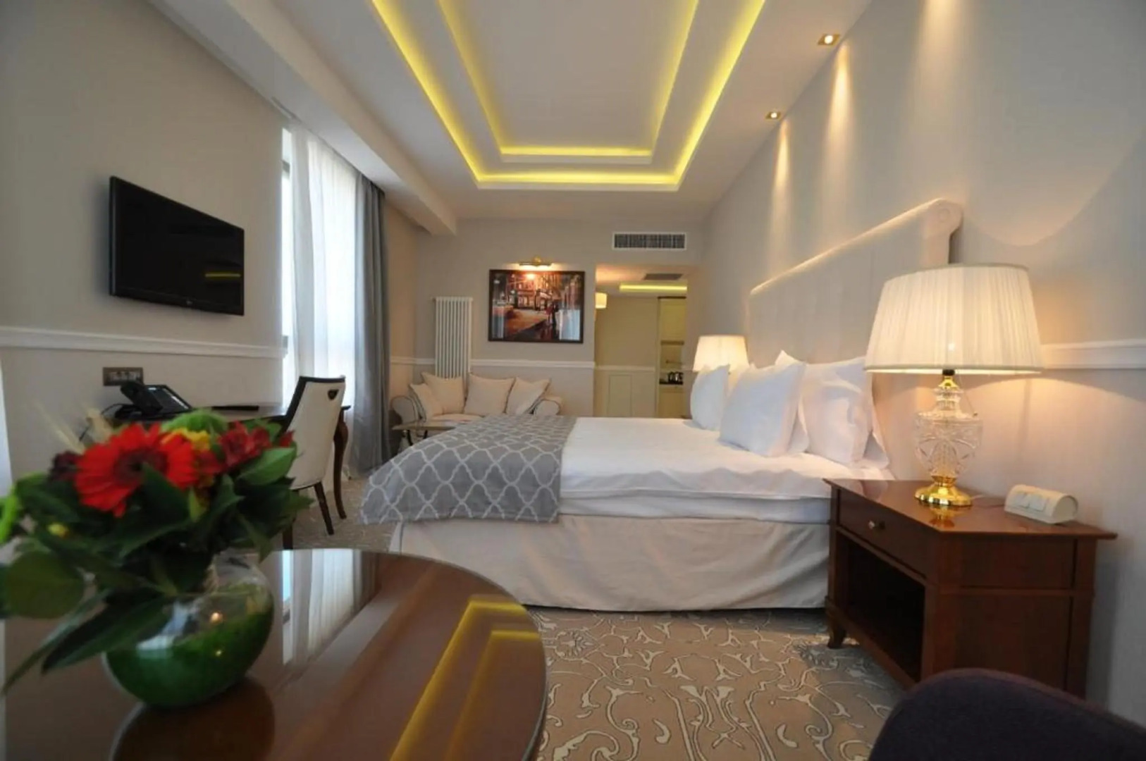 Отель International Iasi