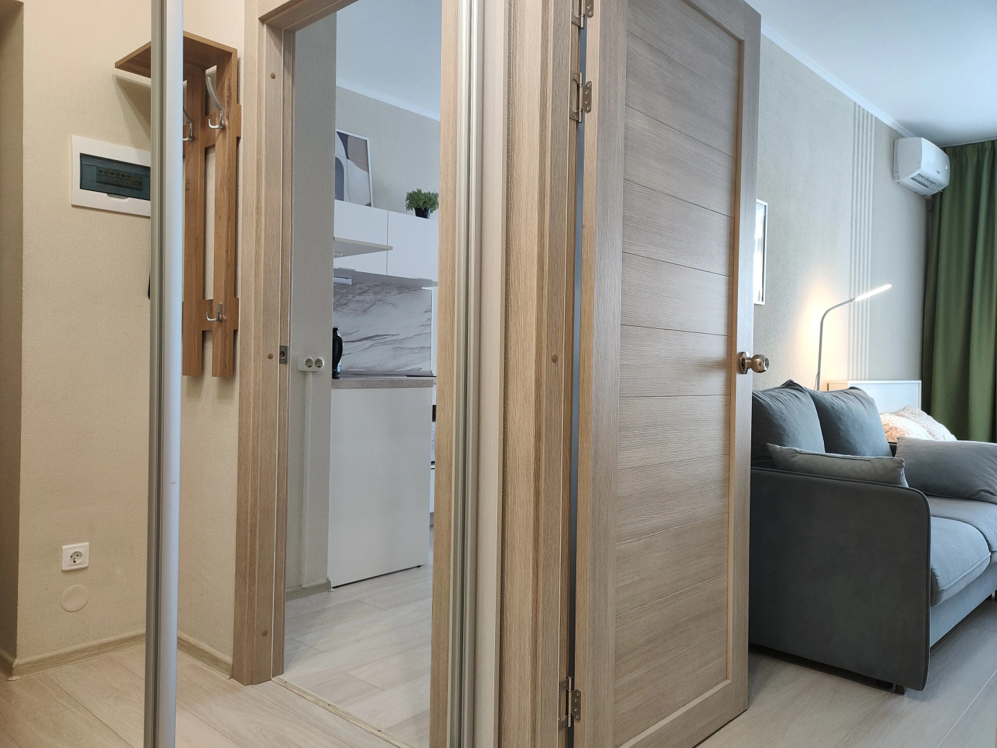 Апартаменты Veer Mall Studiya