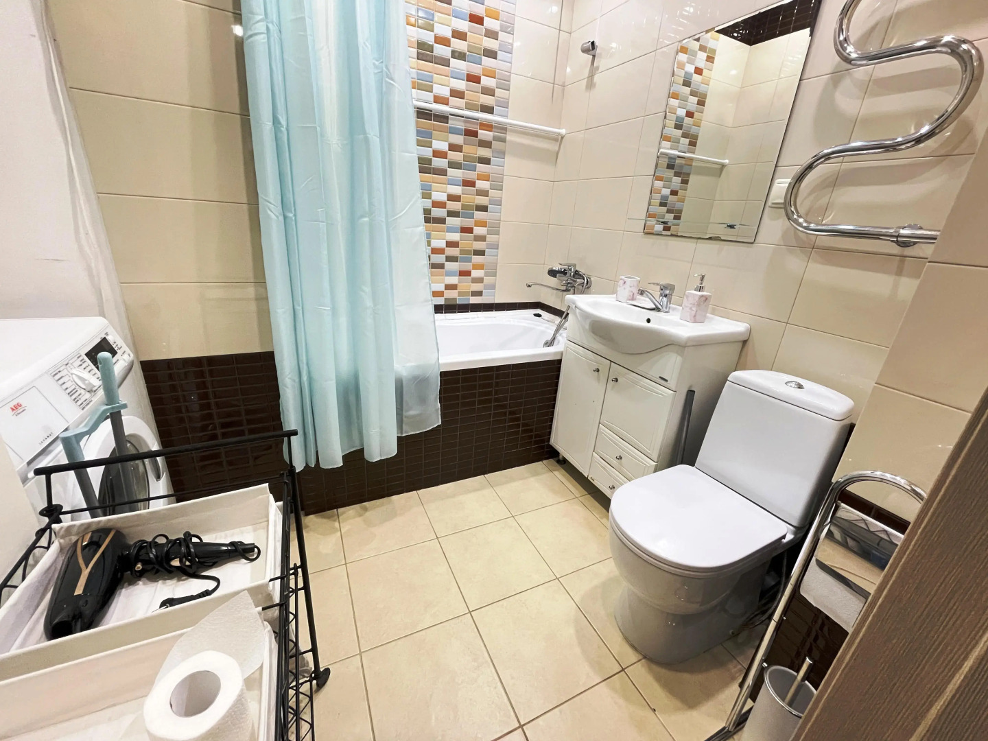 Квартира двухкомнатная в центре города OrenRoom56