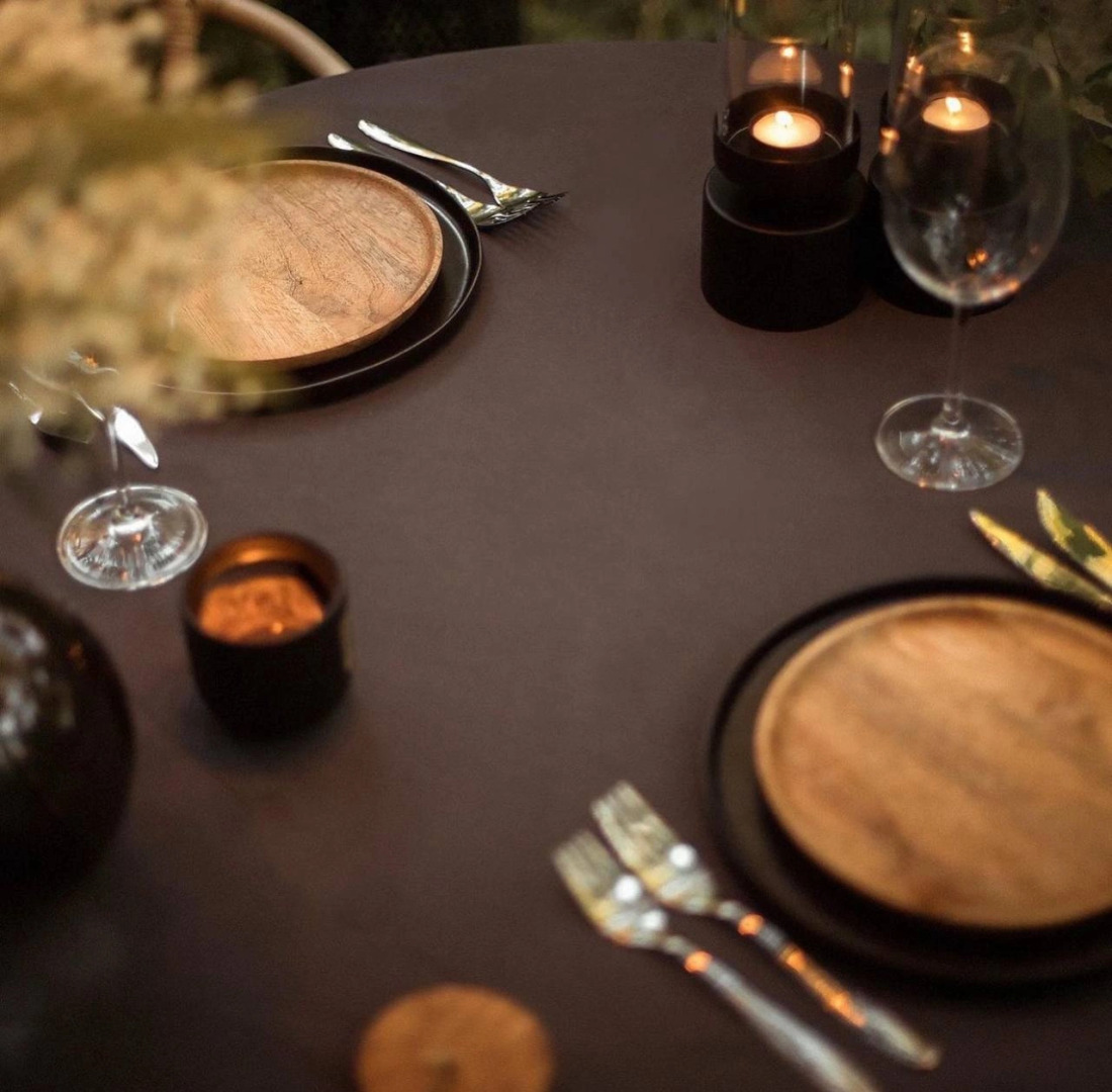 Поляна Глэмпинг, 1-я линия моря (12+)