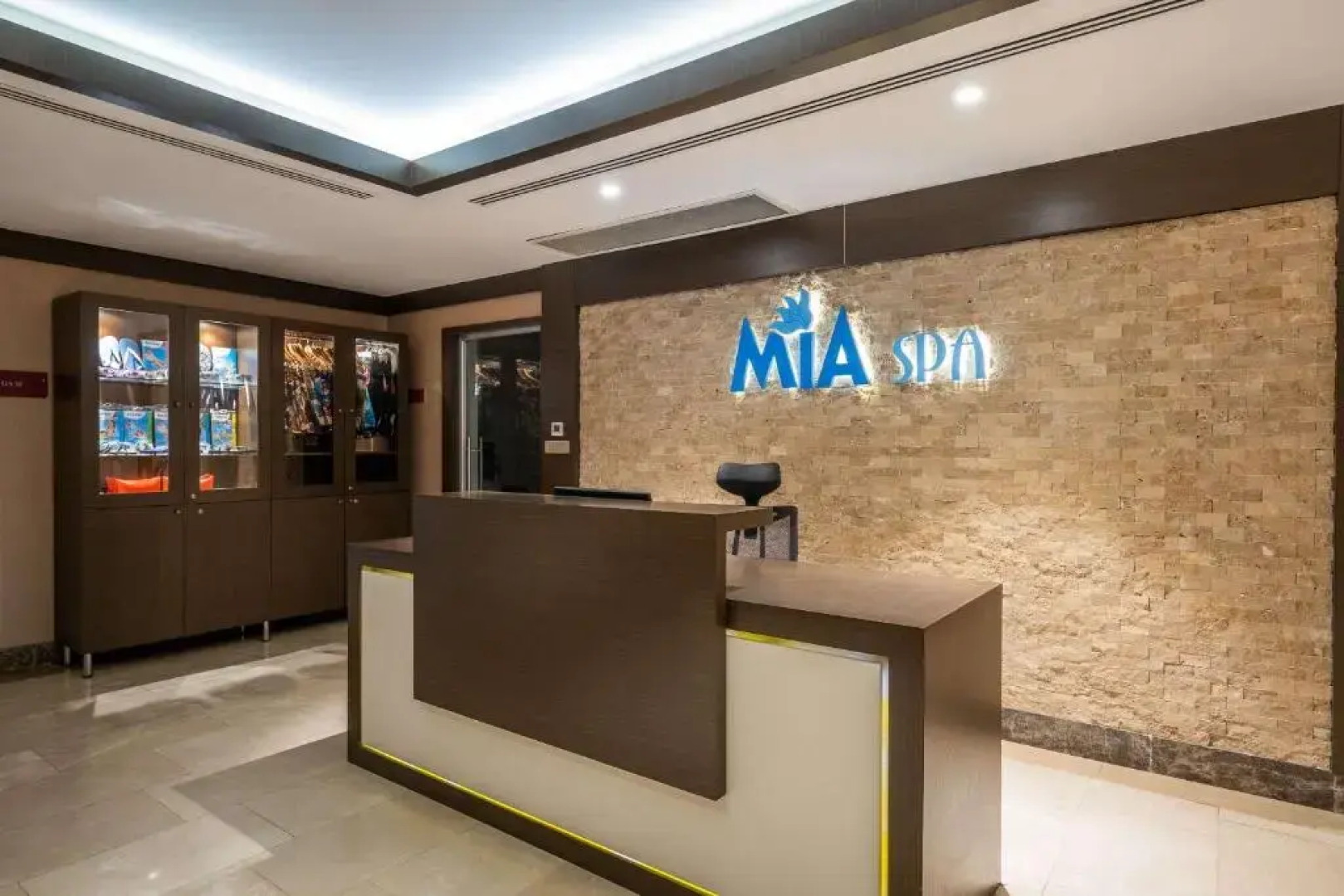 Отель Clarion Istanbul Mahmutbey