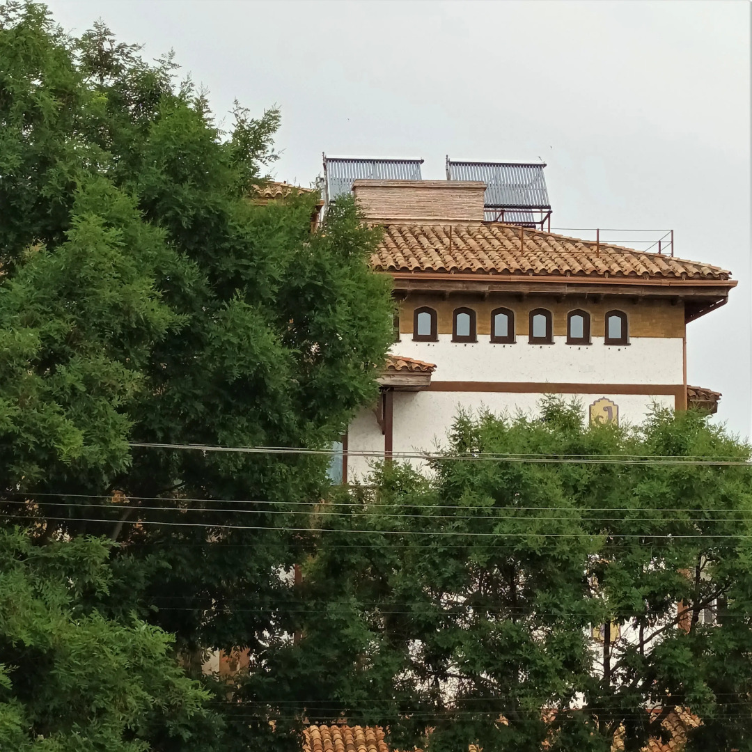 Отель Джеваль