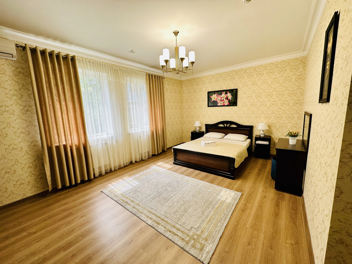 Отель ВОСТОК