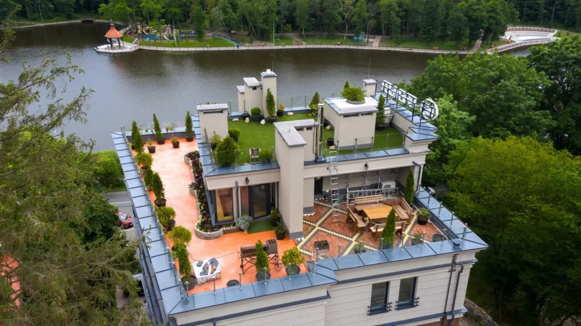 Апартаменты в курортной зоне Светлогорска