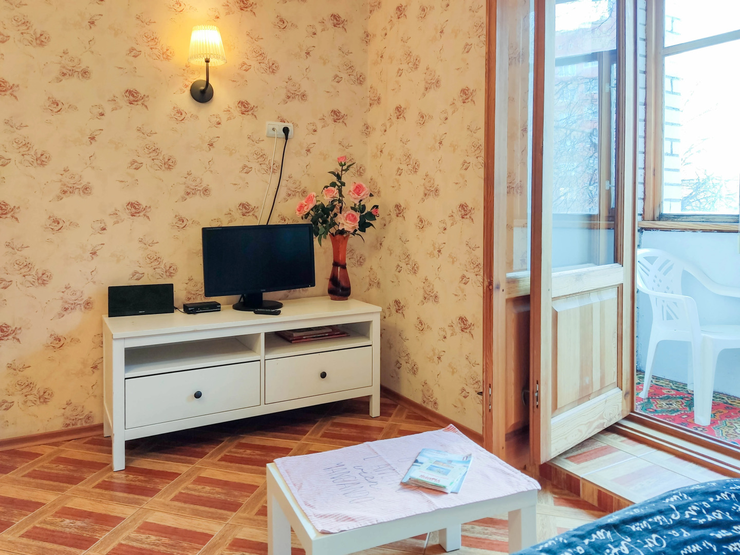 Апартаменты Евродвушка в центре города Сеть ЙоХоум