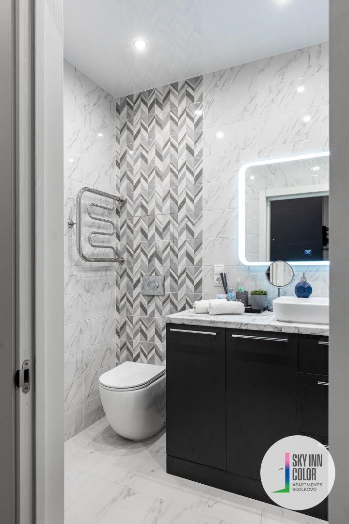 Апартаменты SKY INN Color Blue