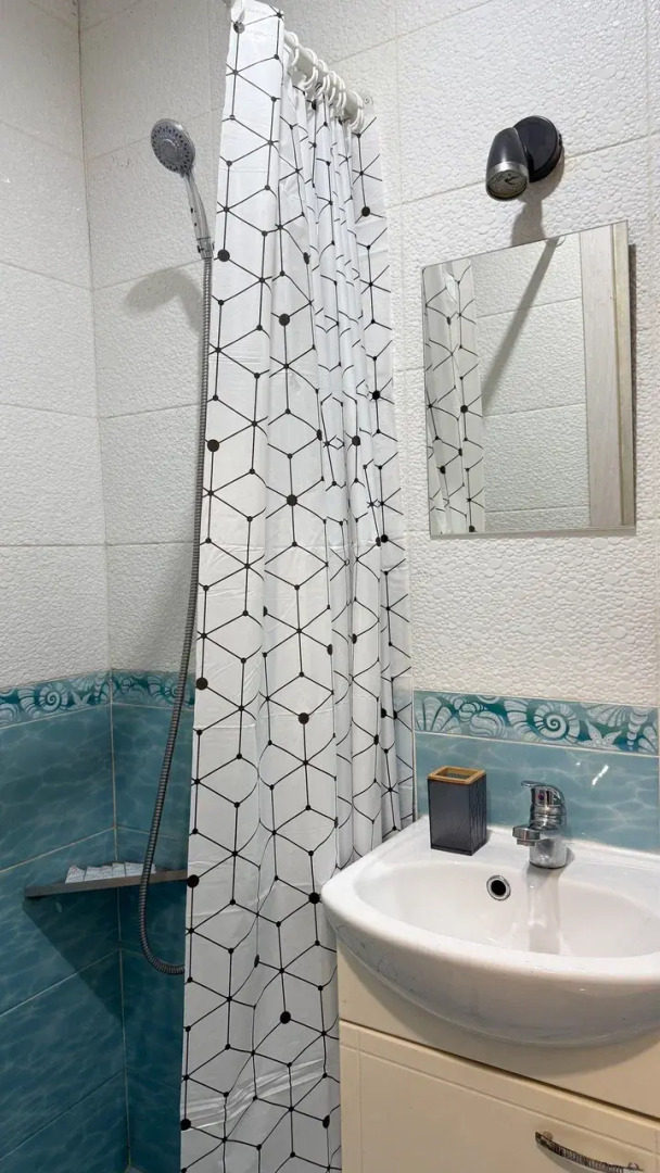 Апартаменты Светлые у Метро Филатов Луг Фл4