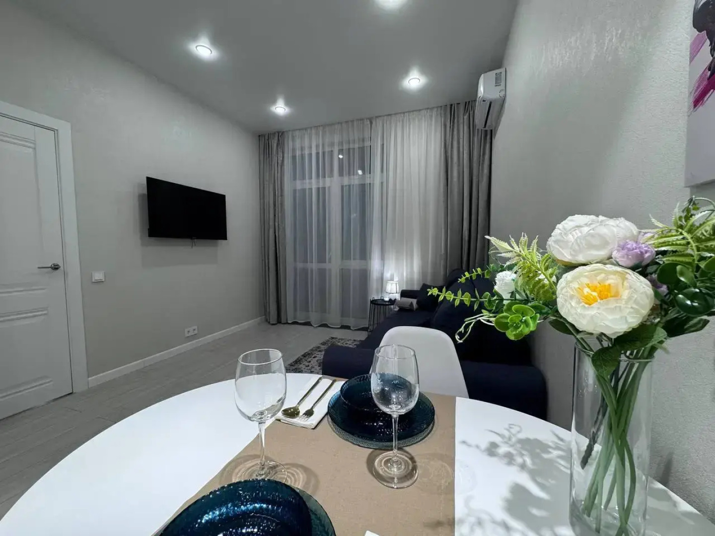 Квартира Евродвушка FamilyStyle в Новом районе Москвы