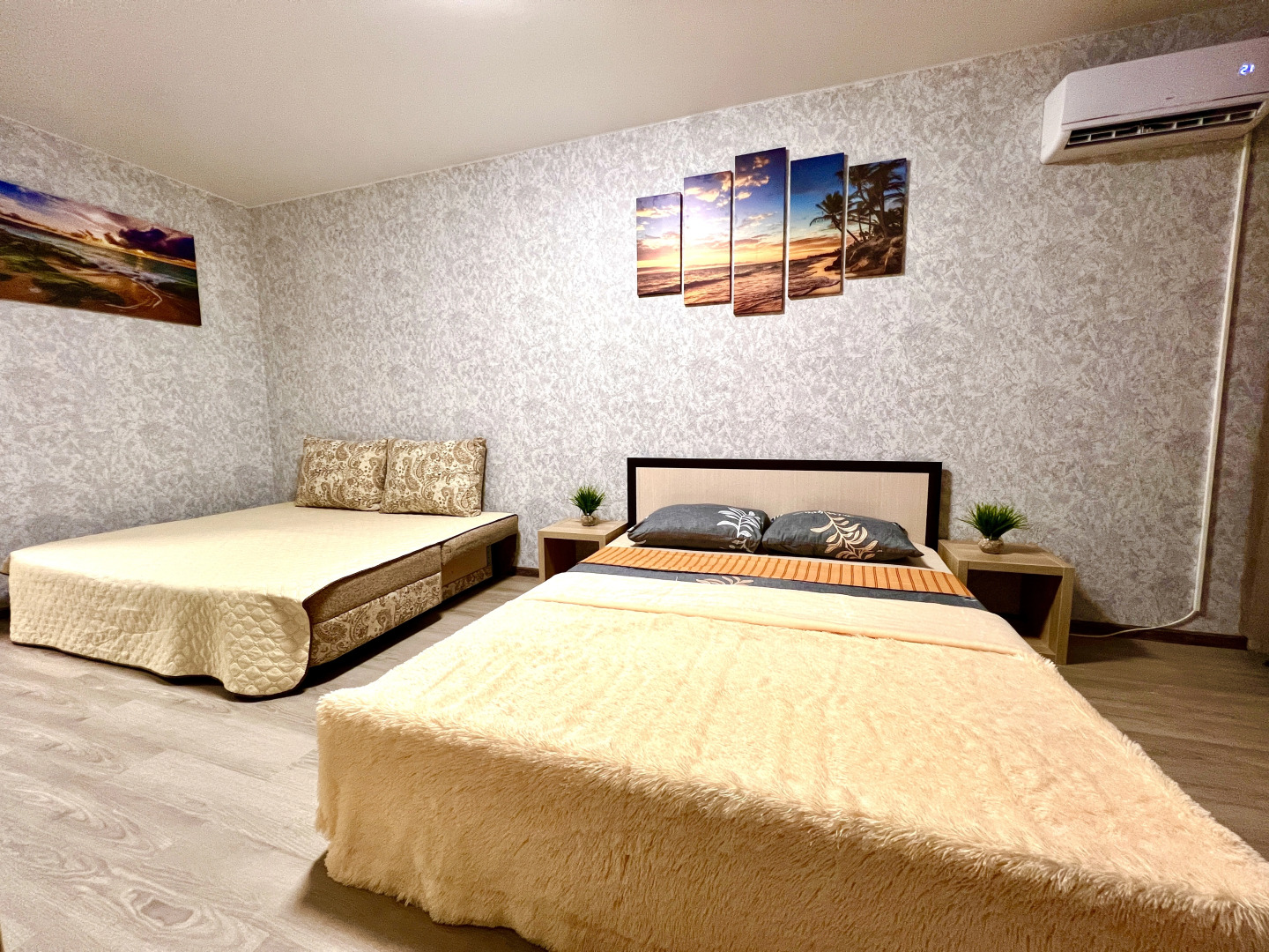 Апартаменты Уютные в ЖК Академический на 8 этаже (рядом с Парком Гагарина) пр-кт К.Маркса, 242