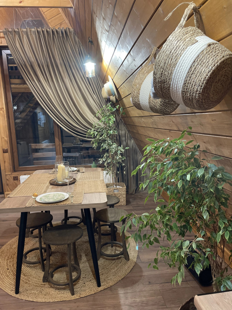 Коттедж Кобан Махон