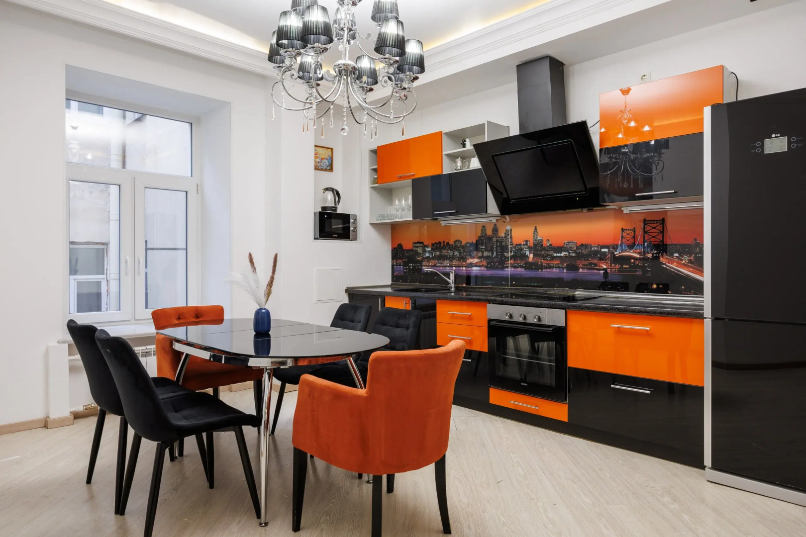 Апартаменты у Казанского Собора DereMRents ДереМРентс