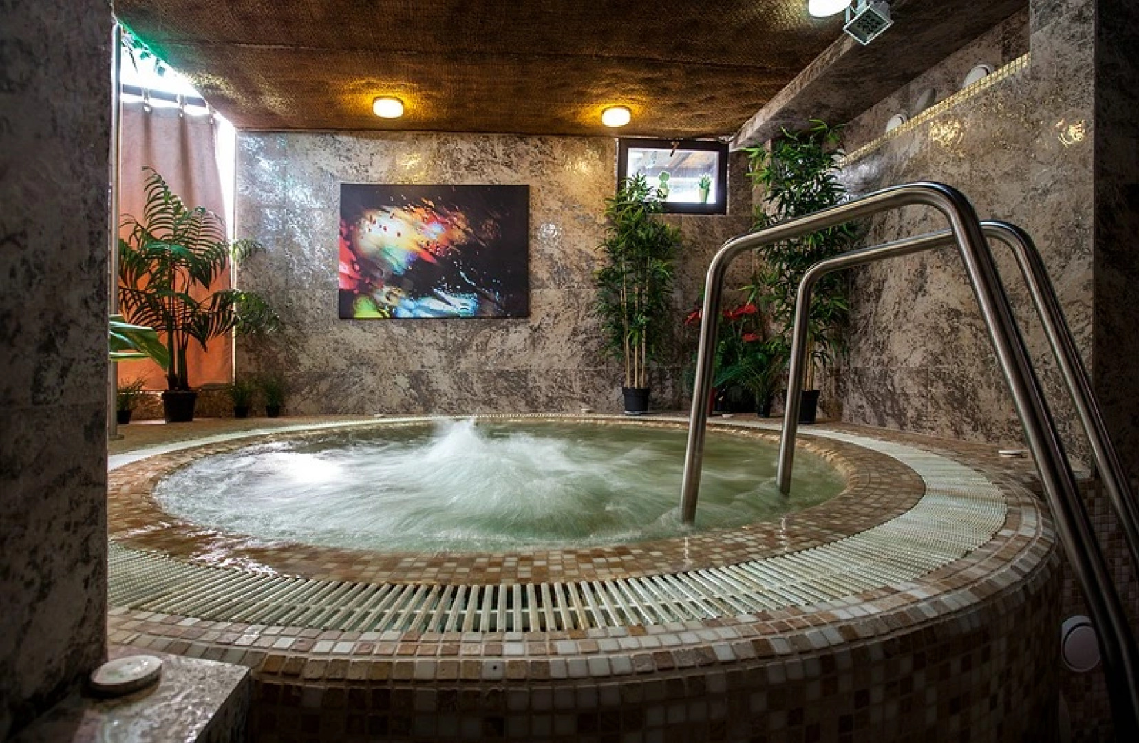 Отель Колесо