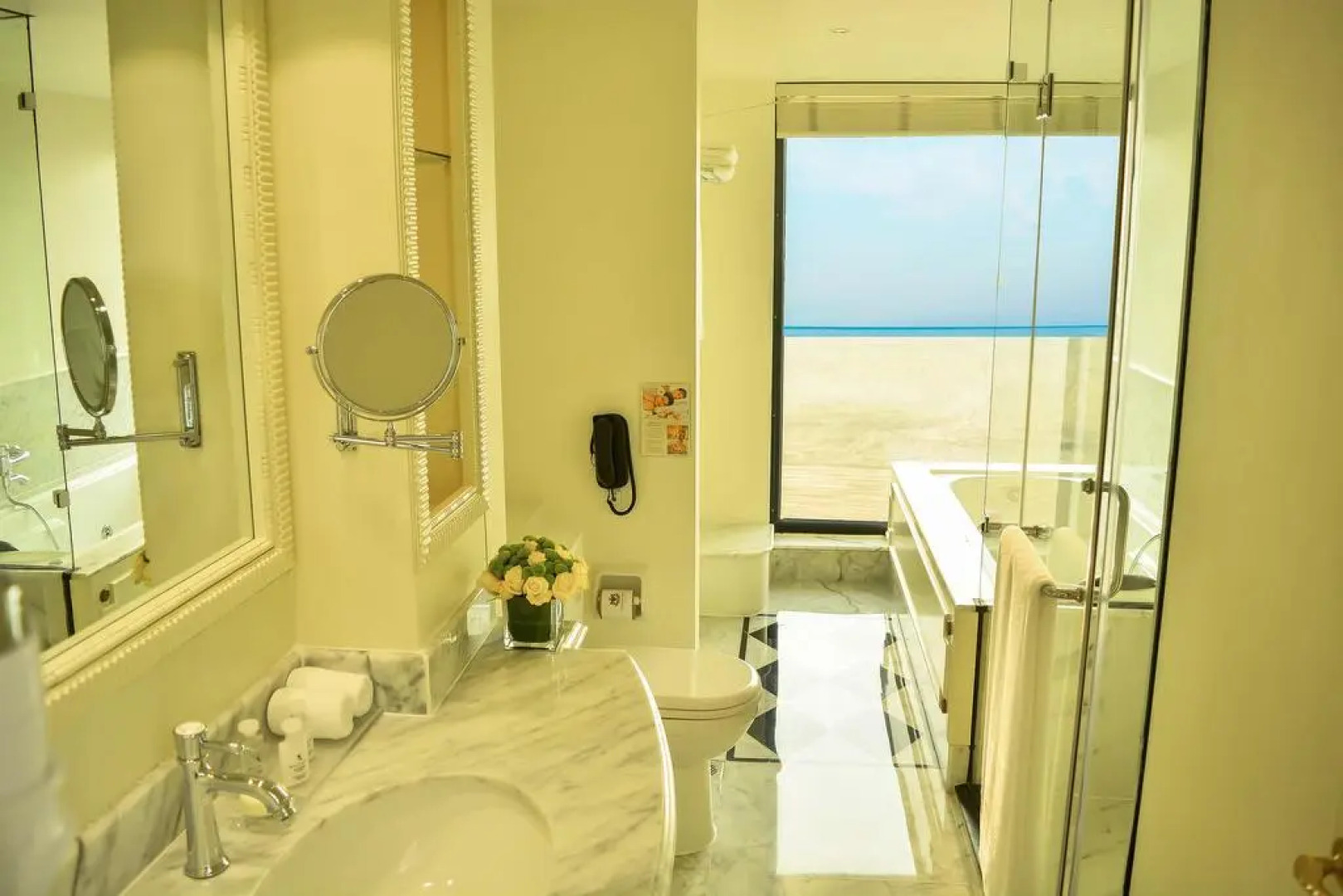 Отель The Kingsbury Colombo Hotel