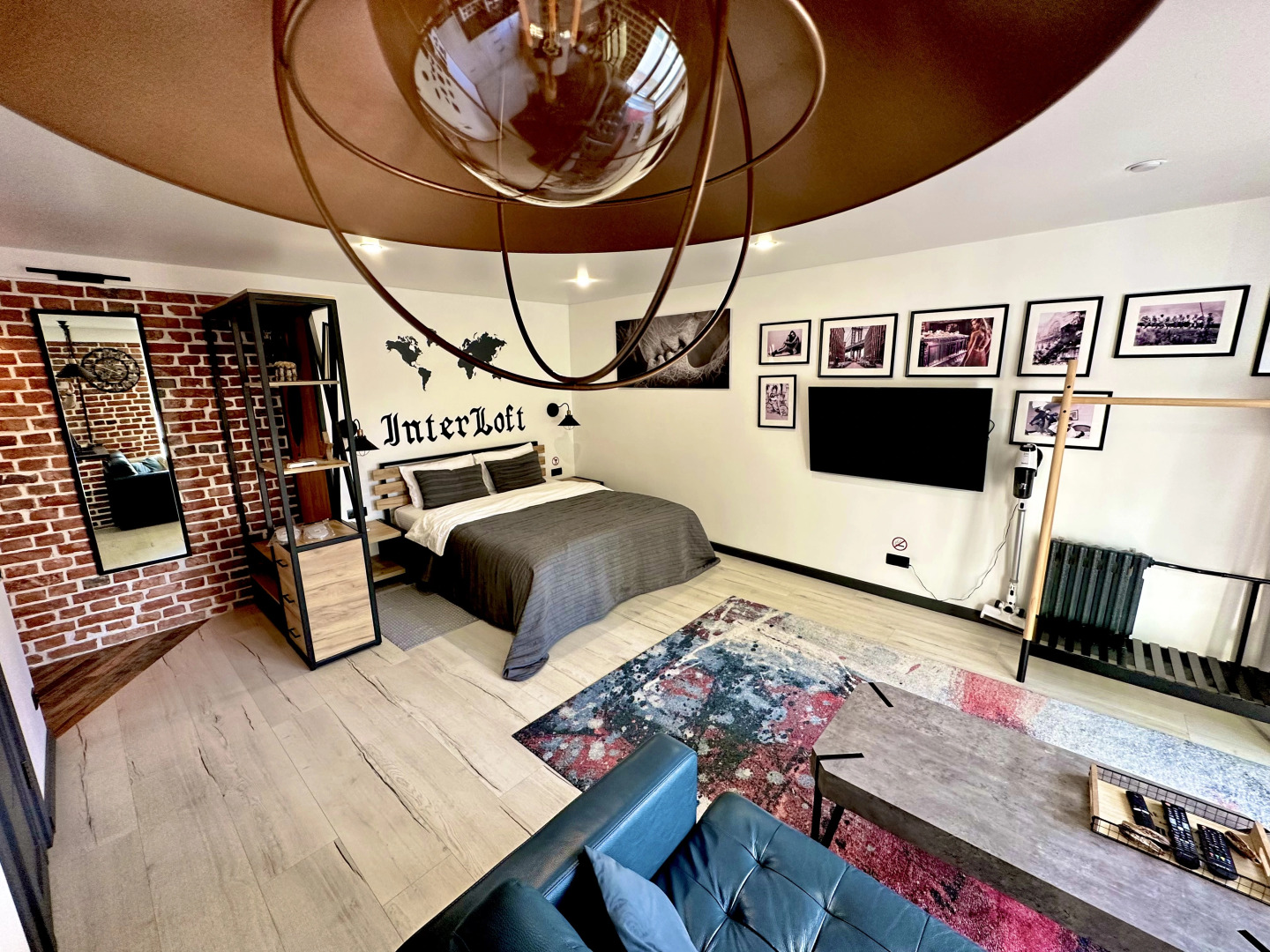 Апартаменты InterLoft 1 Old Town Free Parking Wi-Fi 100/50 Smart TV