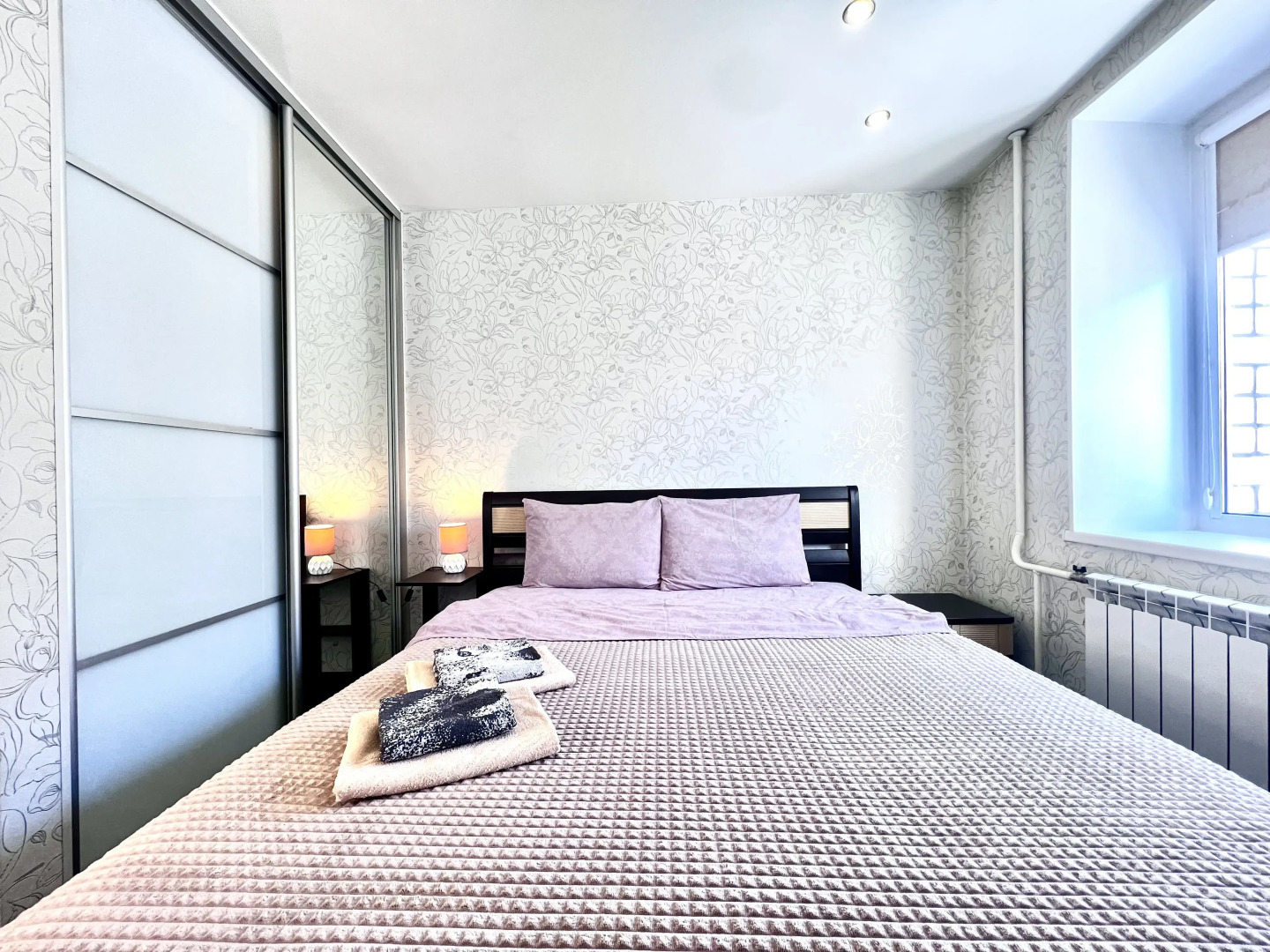 Апартаменты 51 Евродвушка в Центре Экспедиция на Север на Полярных Зорях, 19