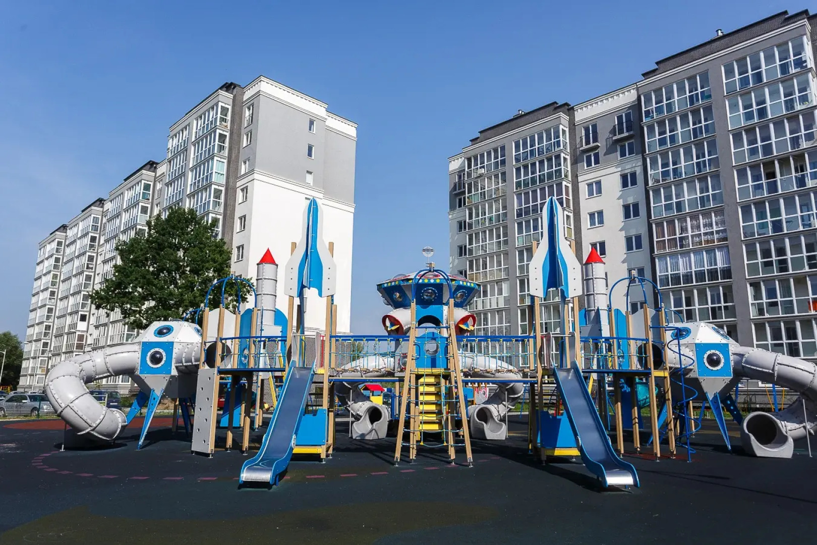 Апартаменты на Суздальской