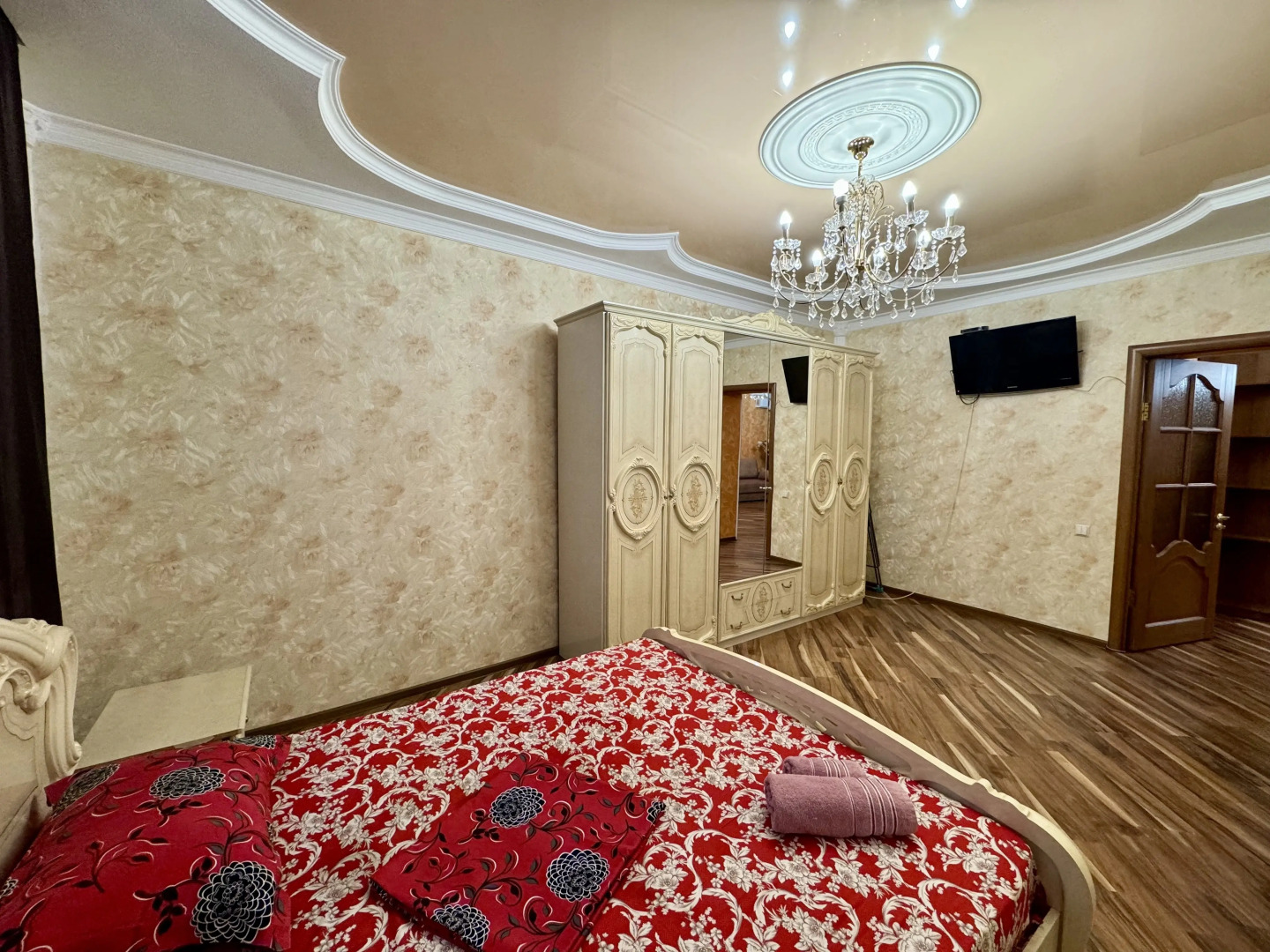 Квартира на Улице Джанаева 44А