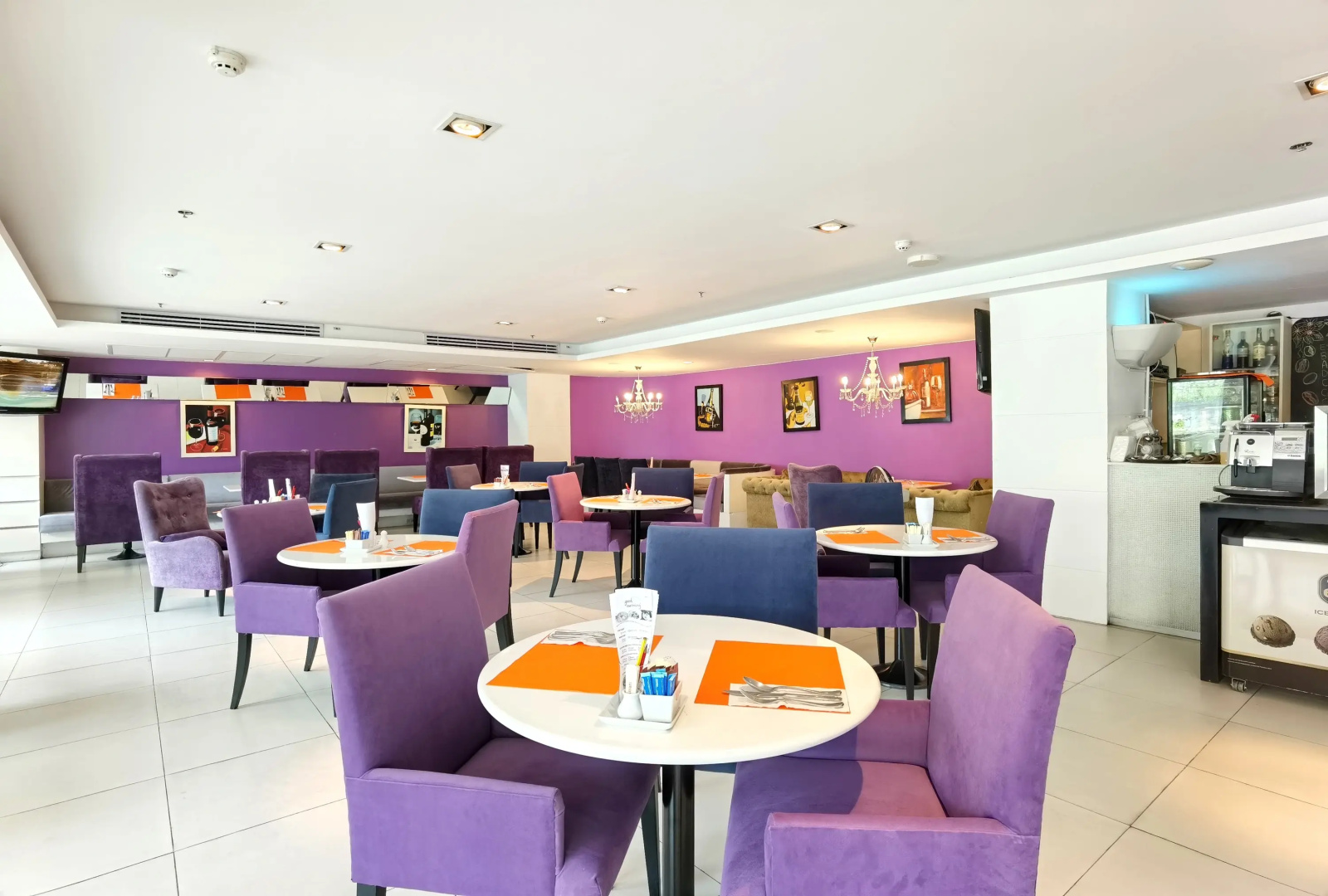 Отель Nova Suites Pattaya by Compass Hospitality