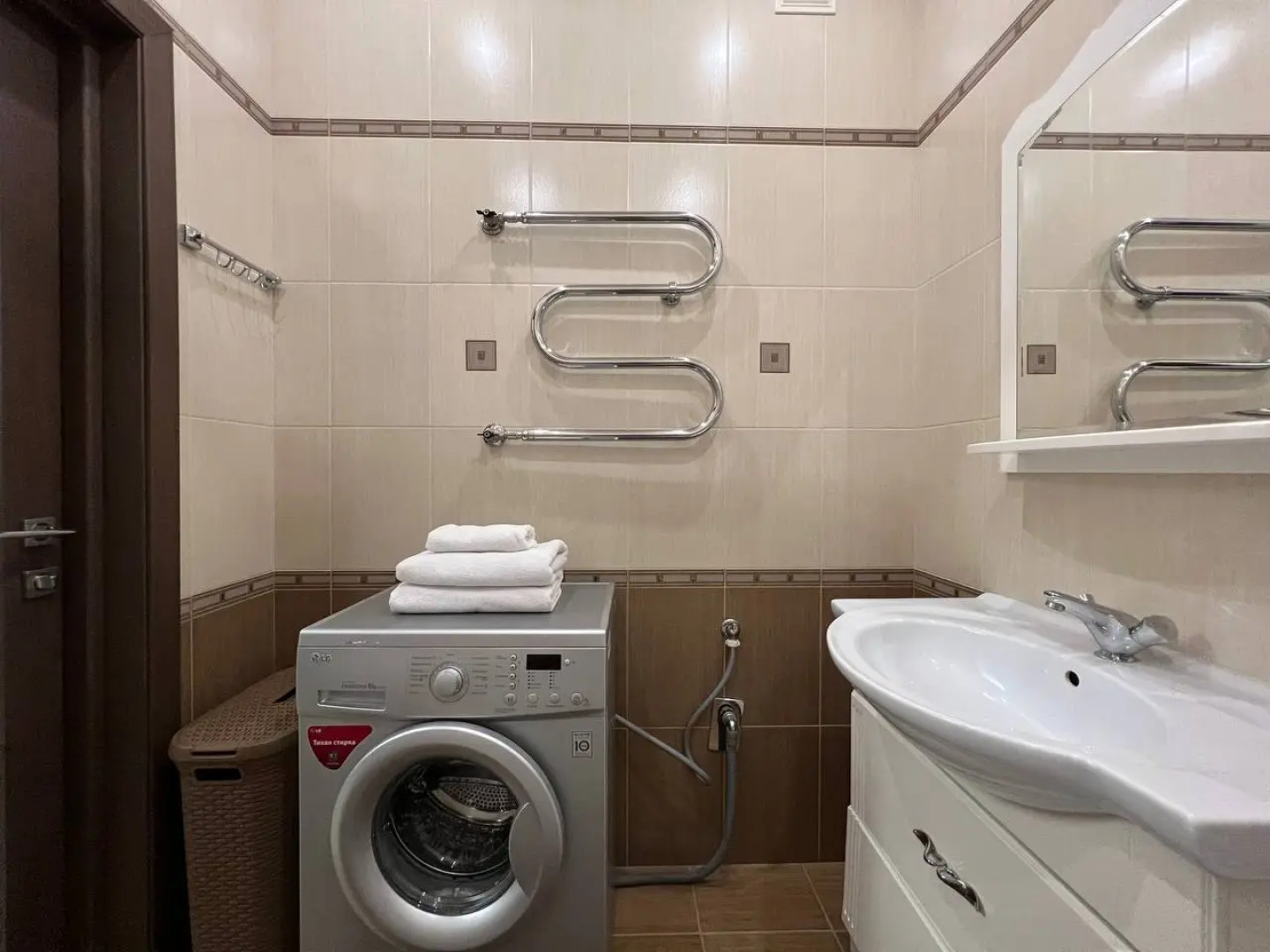 Квартира Трехкомнатная Автозаводское Шоссе 37