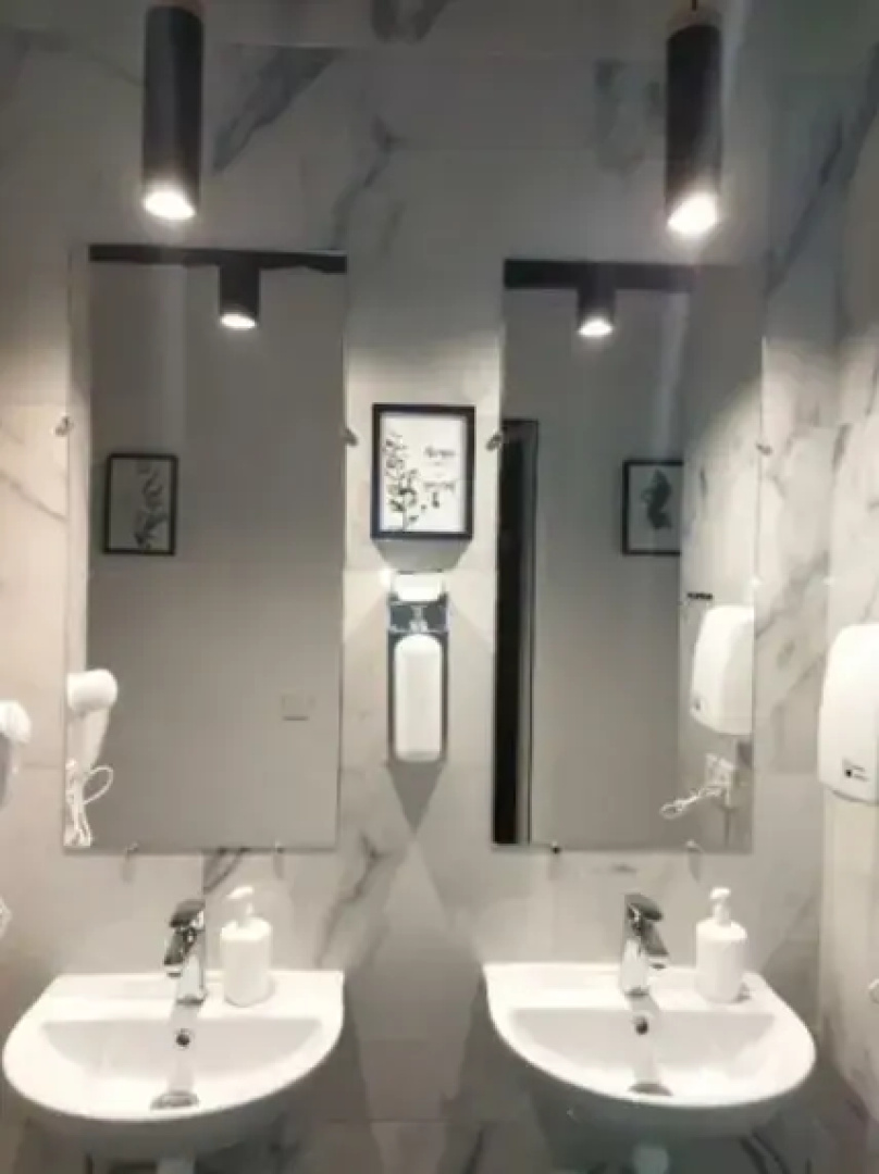 Отель Капсульный отель Shelterz Тульская
