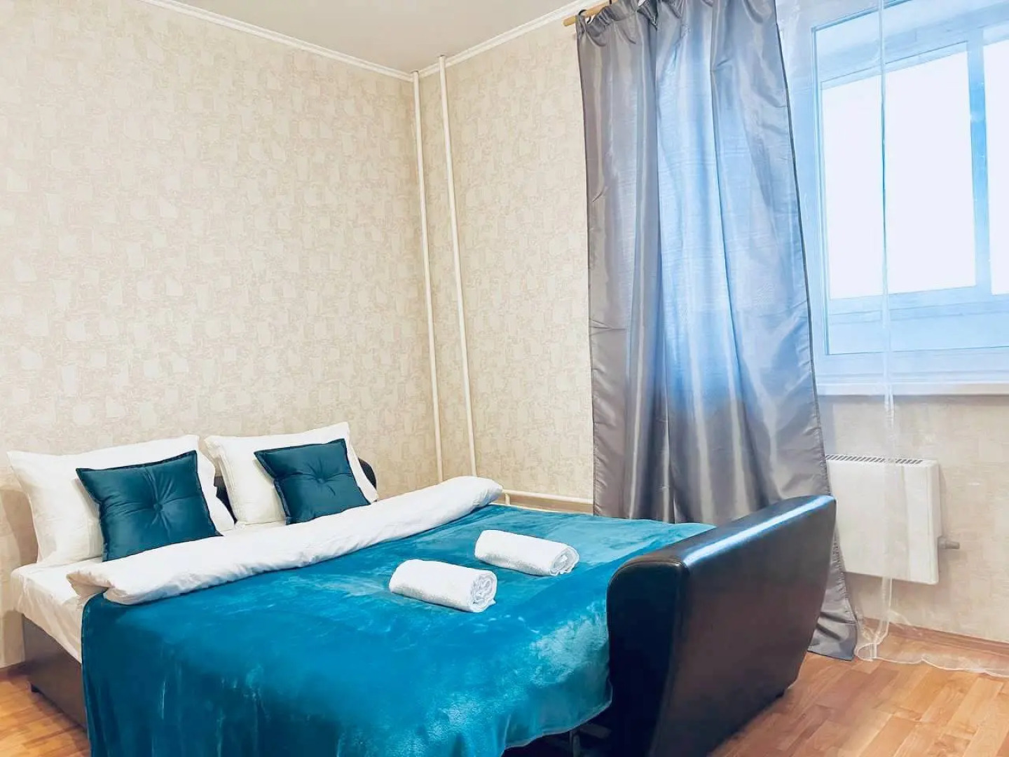 Апартаменты MAXI на Колхозной 20