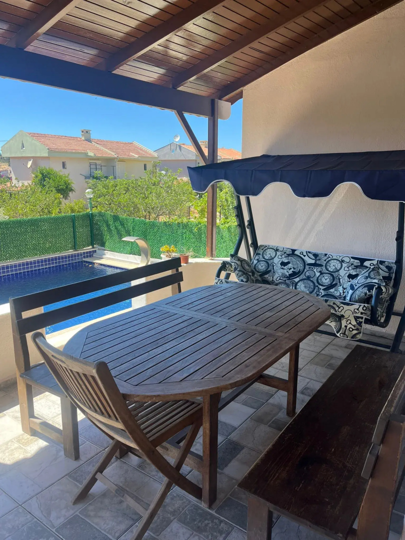 Вилла Cesme Aile Dostu Havuzlu