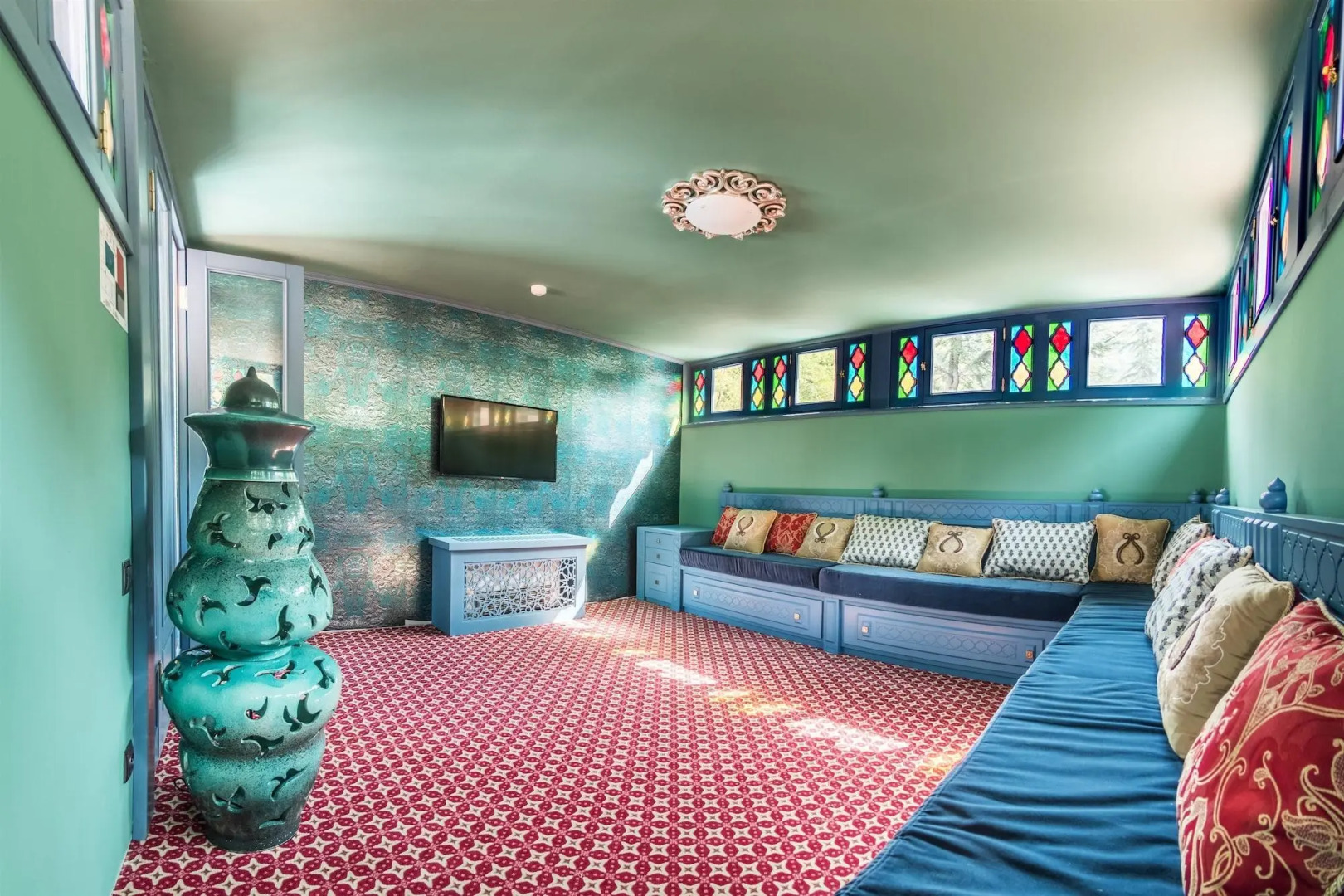 Golden Tulip Borjomi