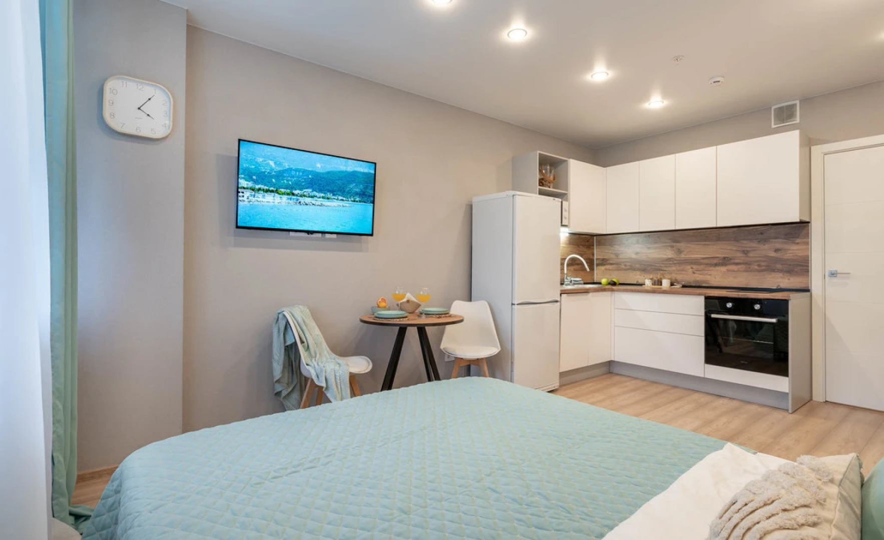 Апартаменты KeysSpb на Крыленко St17